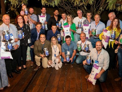 dsm-Firmenich Tortuga® celebrates champions of sustainable dairy farming at "Milk Quality Starts Here!" Awards Gala